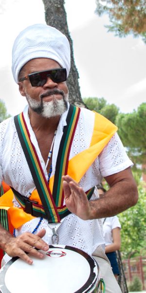 carlinhos-brown-escuela-samba